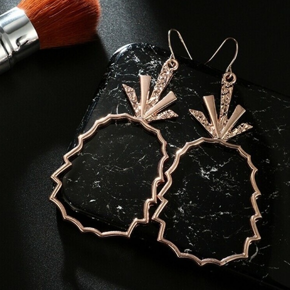 Boho Pineapple Dangle Earrings - Picture 6 of 7